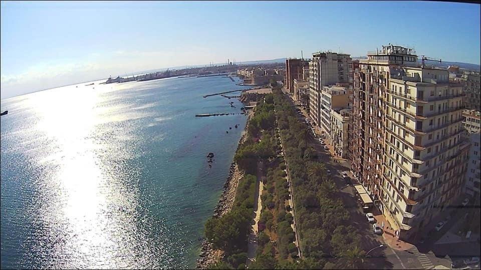Suite Al Mare Tarente Extérieur photo